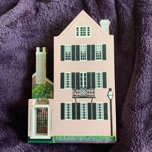 SHEILA'S Collectibles 25 Meeting The Three Sisters. Charleston,SC